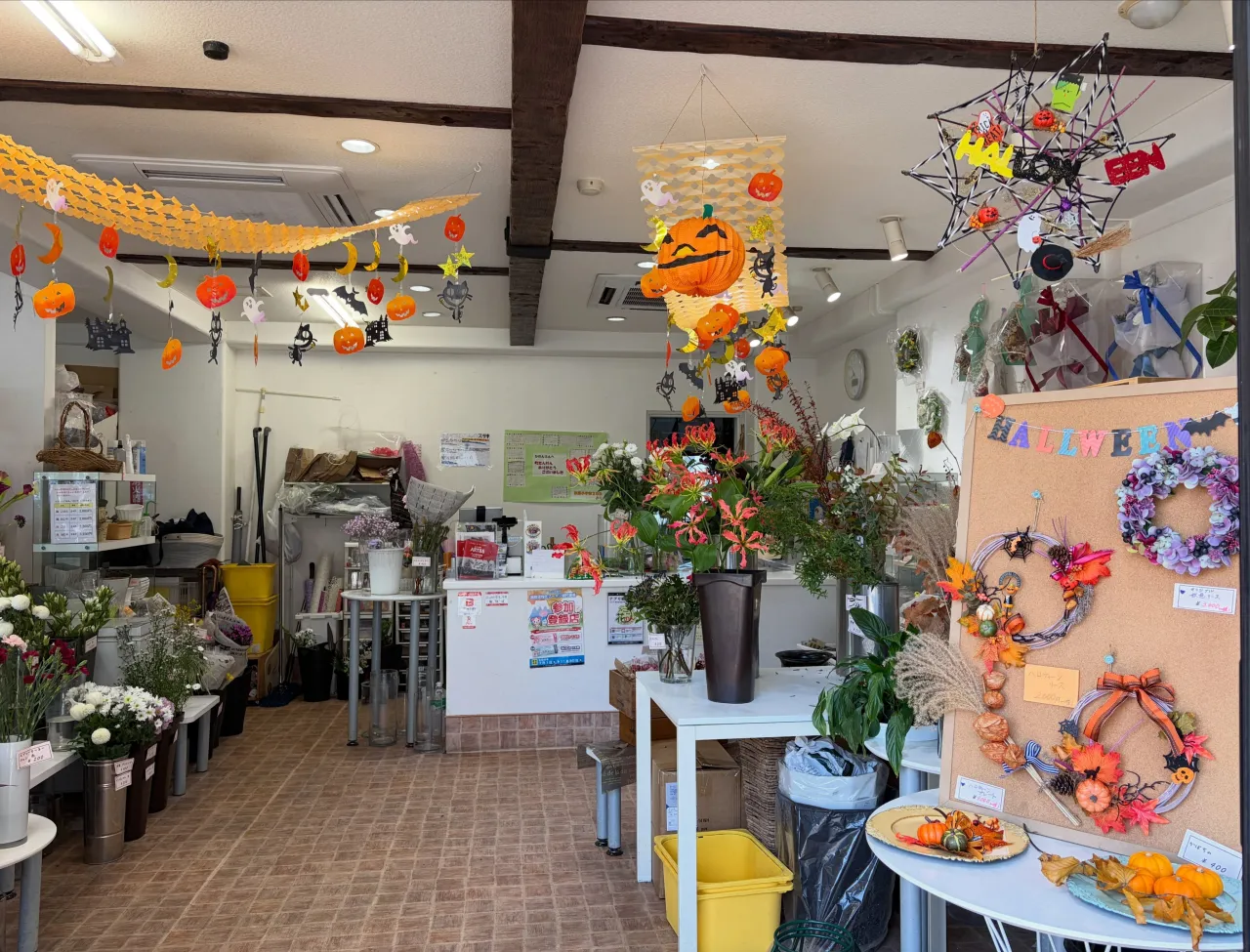 【店内がハロウィン仕様になりました🎃👻】